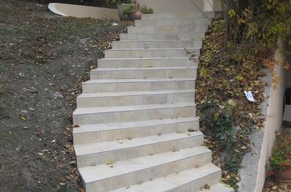 escalier a la romaine BRIE ET ANGONNES